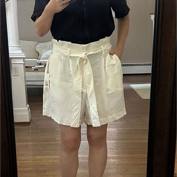 A New Day Cream Shorts Paperbag Waist Size Large - Picture 3 of 12